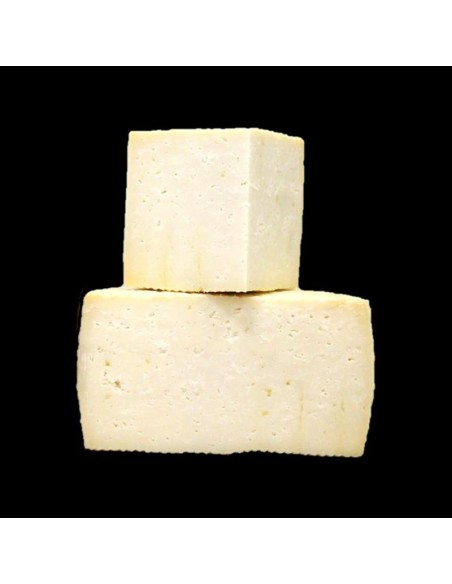 QUESO CURADO ARTESANO EN ACEITE DE OLIVA EL CAPRICHO